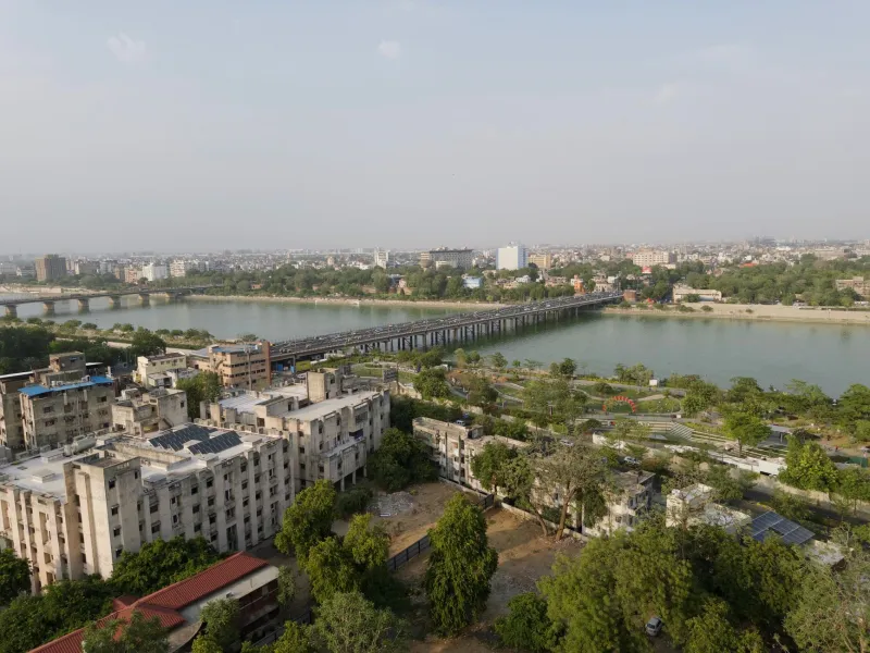 An American's Field Guide to Chandigarh's Adult Services Scene: Culture, Conduct, and Considerations